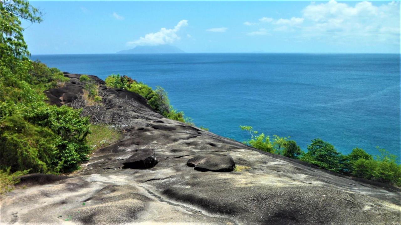 Seychelles Yellow Petals Anse Boileau Ngoại thất bức ảnh